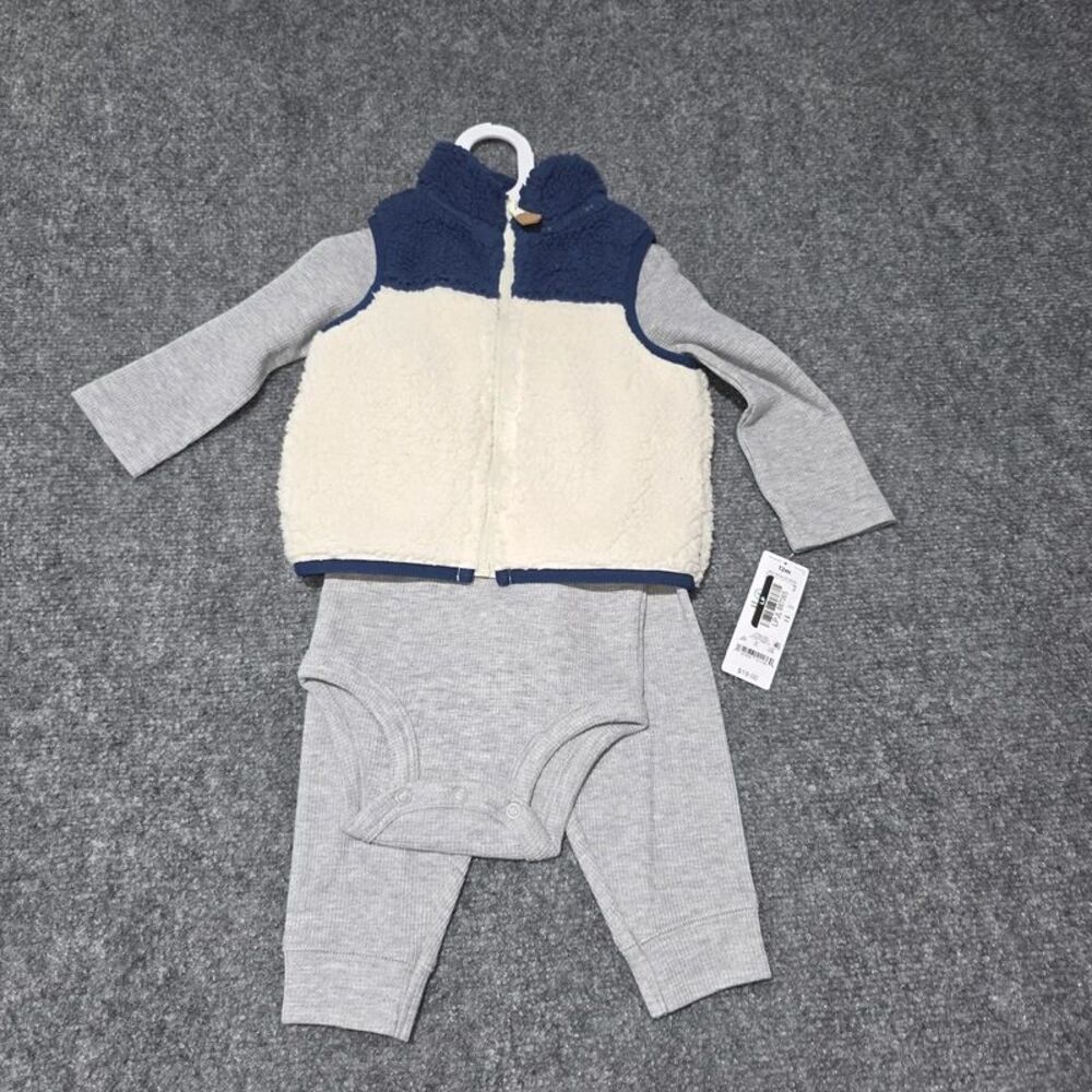 Carters Baby Set Size 12m